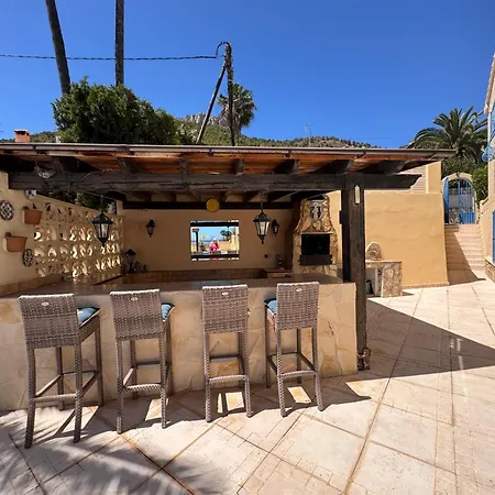 Treveris Whole Hotel 4*