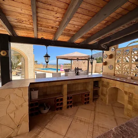 Treveris Whole Hotel 4*